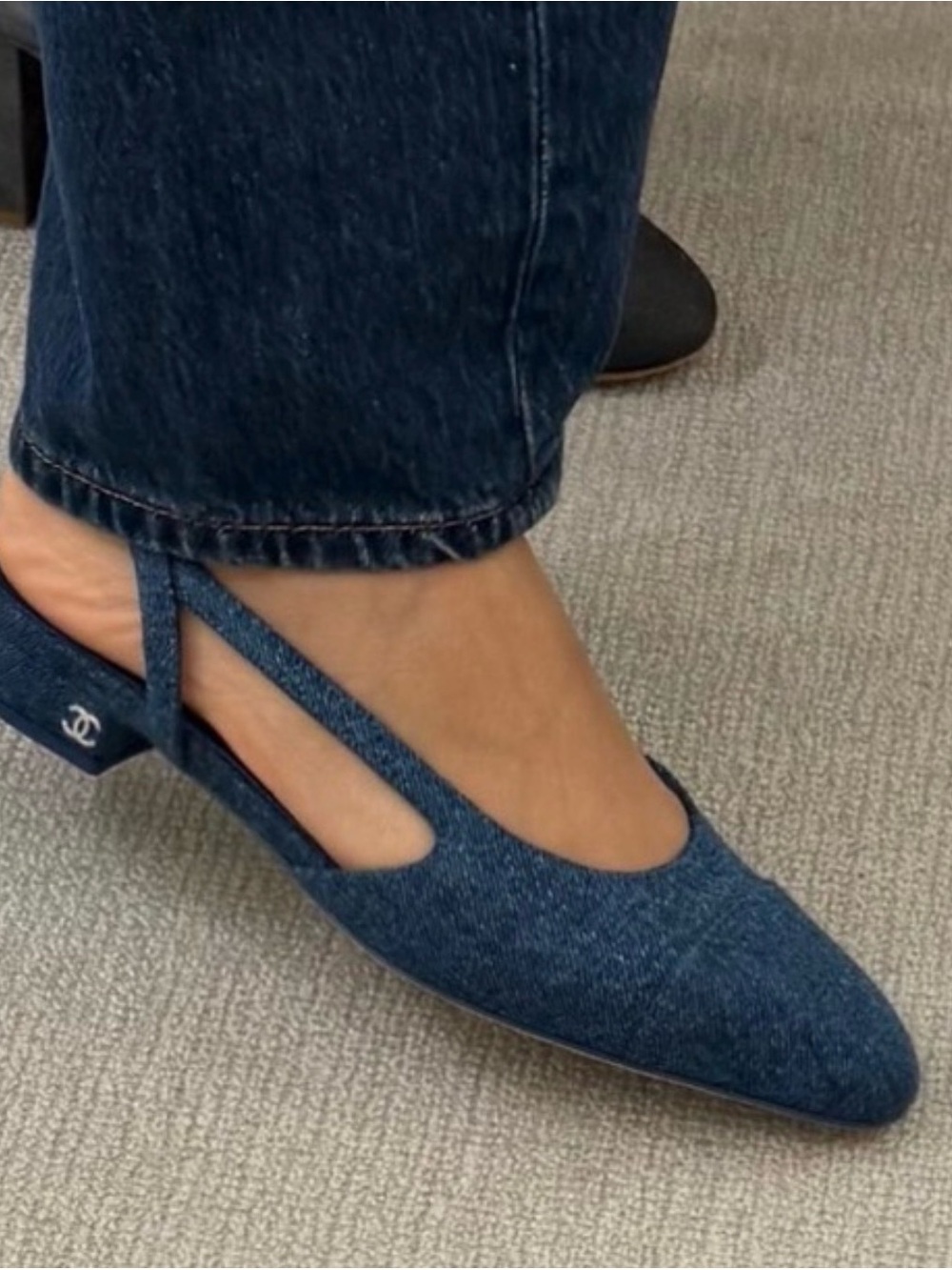 💙💙 CHANEL Denim Cap Toe CC Slingback Flats 2026 💙💙 - Picture 12 of 13